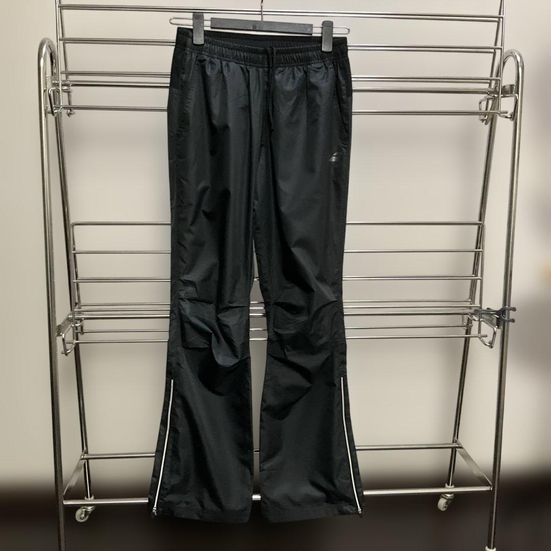 冬物最終処分‼️ バボラ　黒　ジャケットＯサイズ　パンツＬサイズ　レディース