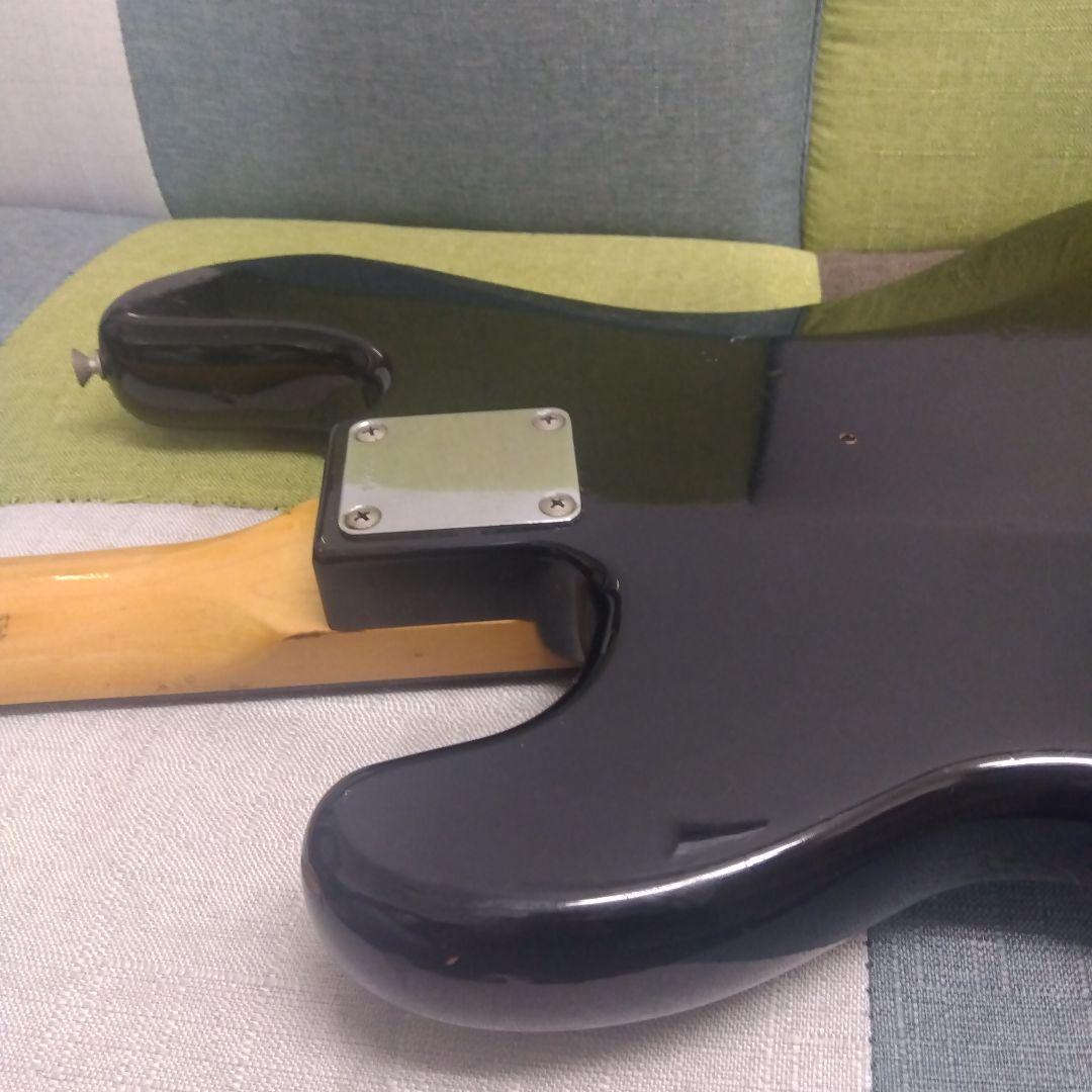 トーカイの「ハードパンチャー」エレキベース