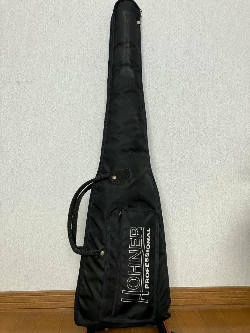 ベース HOHNER B2B