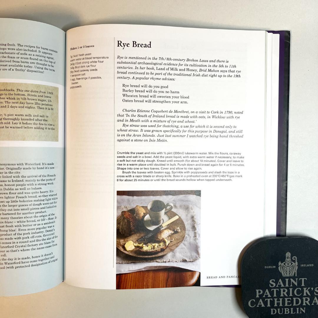 【洋書・料理本】Irish Traditional Cooking