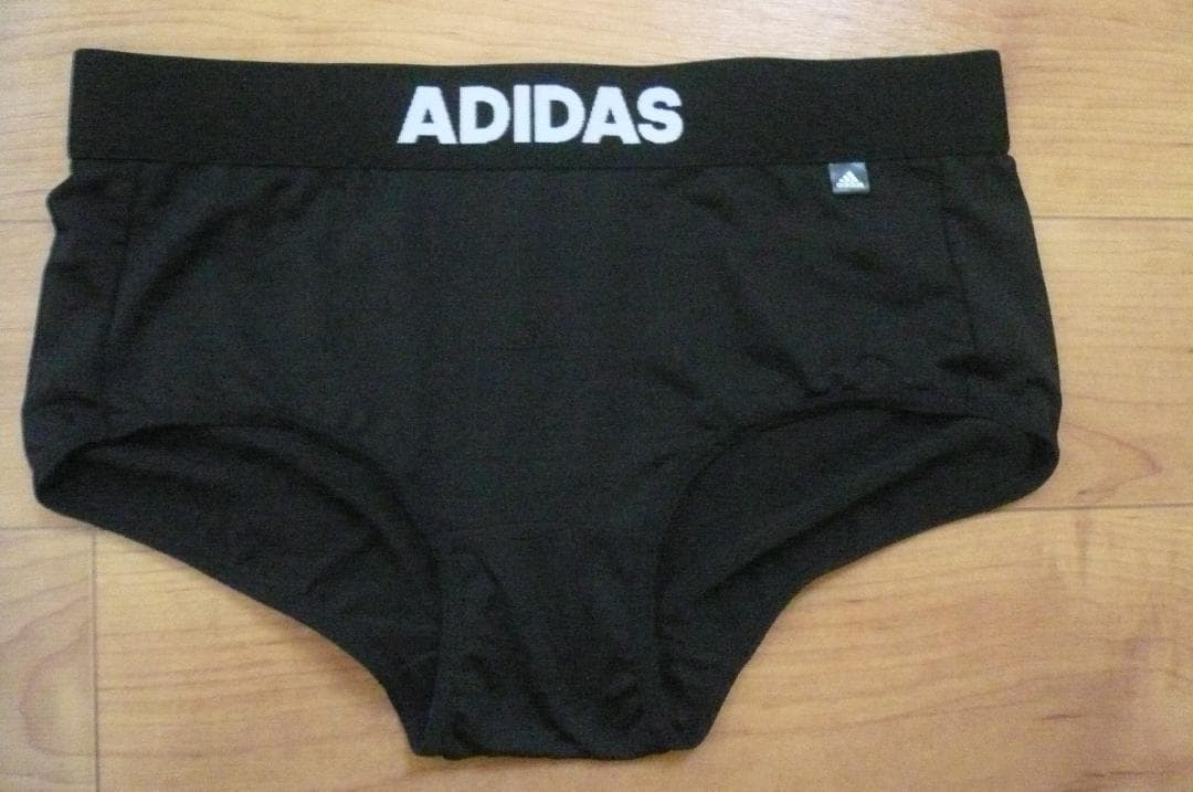 ブラック 【adidas】ブラ＆ショーツ セット 吸汗速乾インナー トレーニング