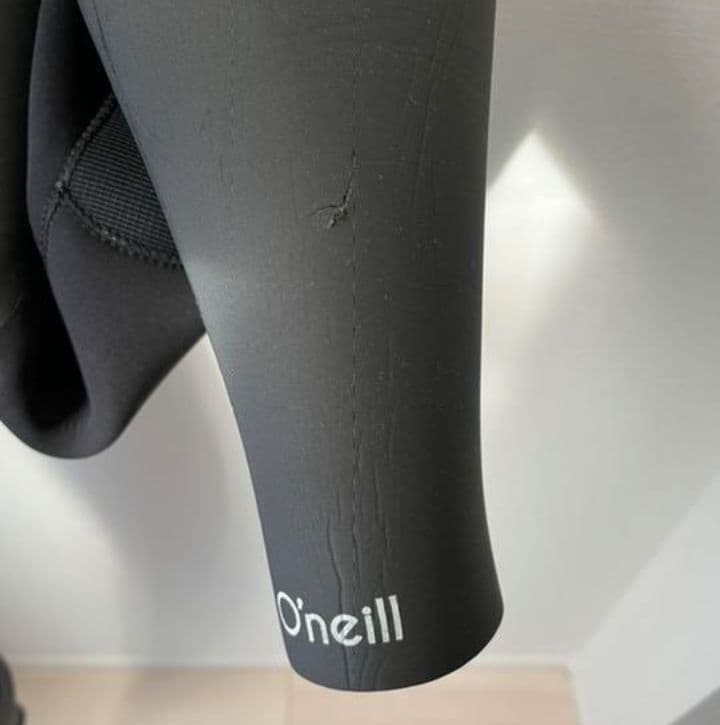 O'NEILL　M サイズ　5/3mmセミドライ　レディース　中古だが美品