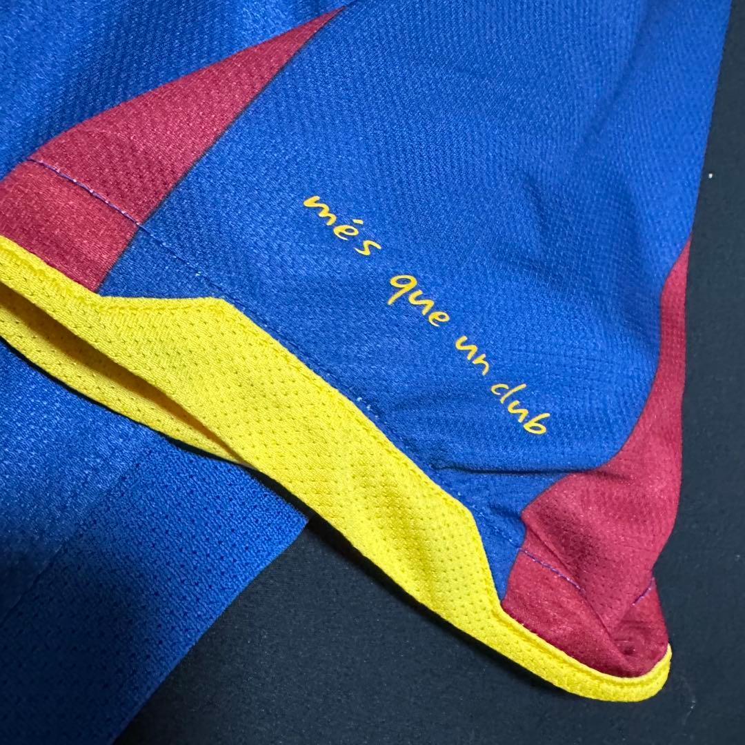 【極美品／正規品】FCバルセロナ 10/11 ホーム 8 イニエスタ日本Lサイズ