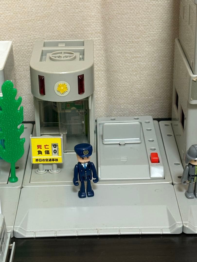 トミカタウン　まとめ売り　プラキッズ12体付き