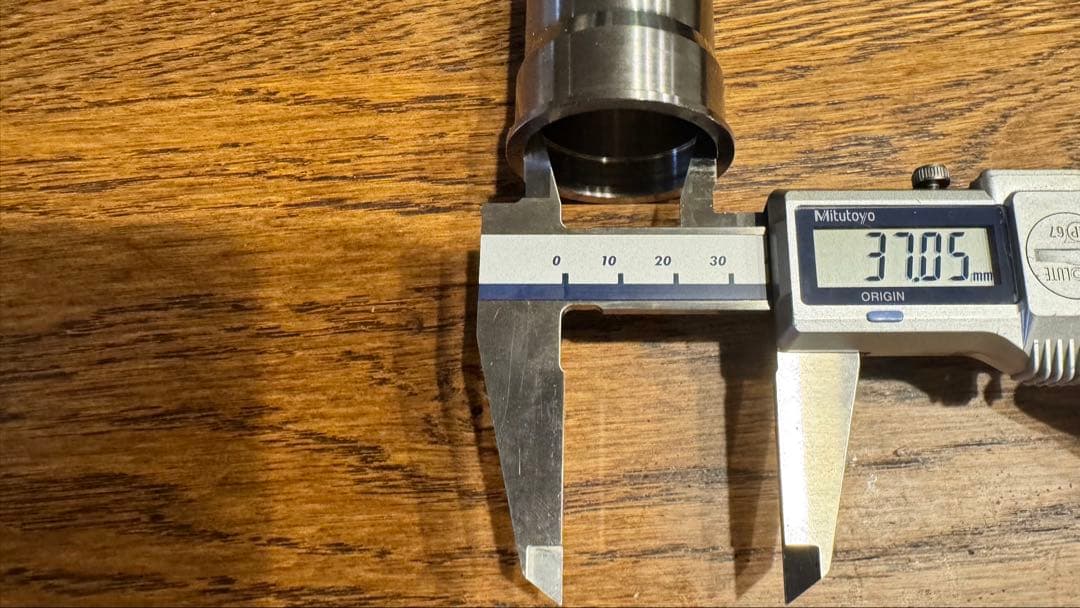 【中古】チタン　ボトムブラケット　BB86