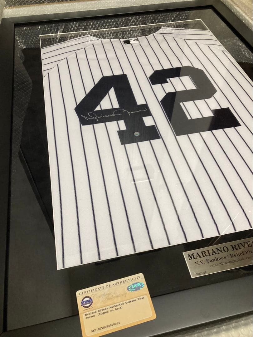 希少　刺繍サイン入り　MLB ヤンキース　 マリアノリベラ　ユニフォーム