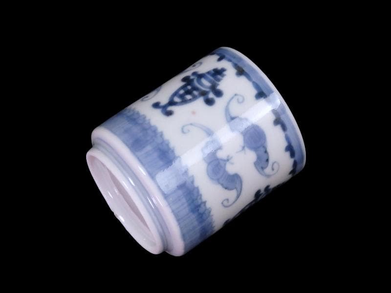 古伊万里　染付　蝙蝠に寿紋の図　猪口　のぞき　E979AS-DAv