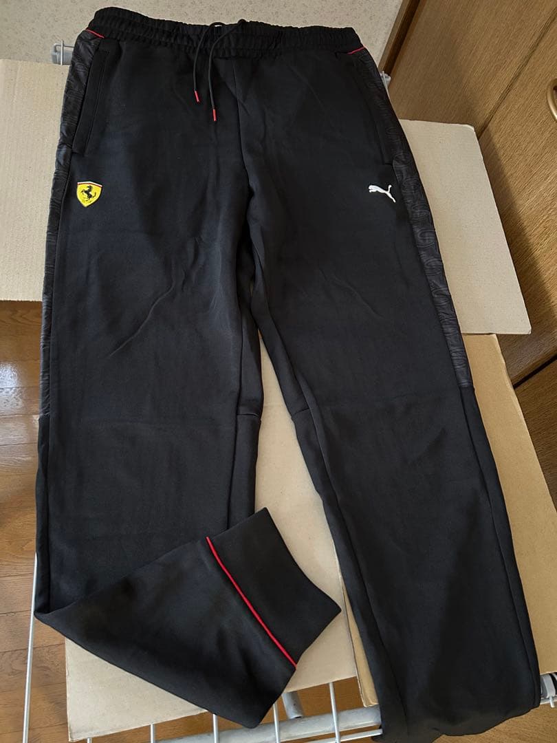 新品❤️未使用‼️ プーマ × フェラーリー　セットアップ　ナイキ　アディダス