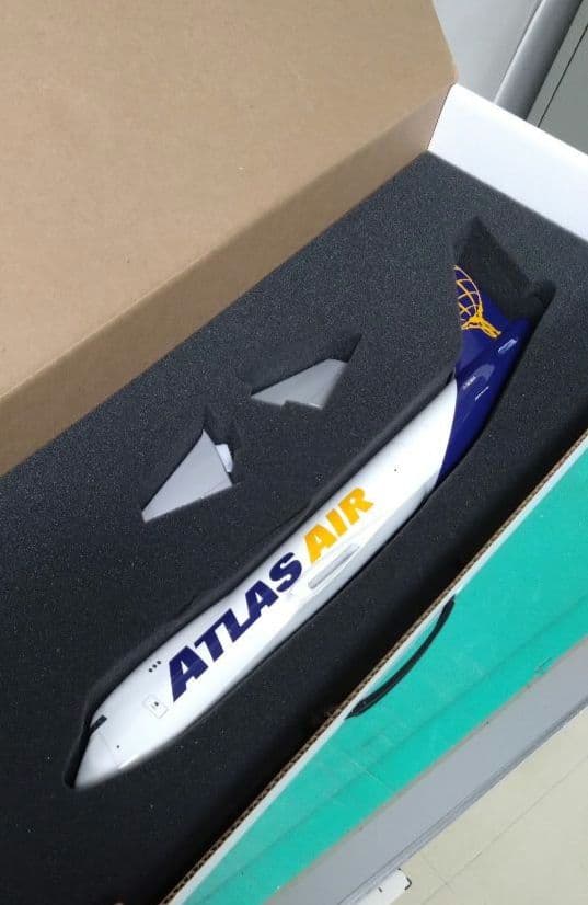 ATLAS AIR 航空機ジャンボ貨物機モデル 1/144　PACMIN社製