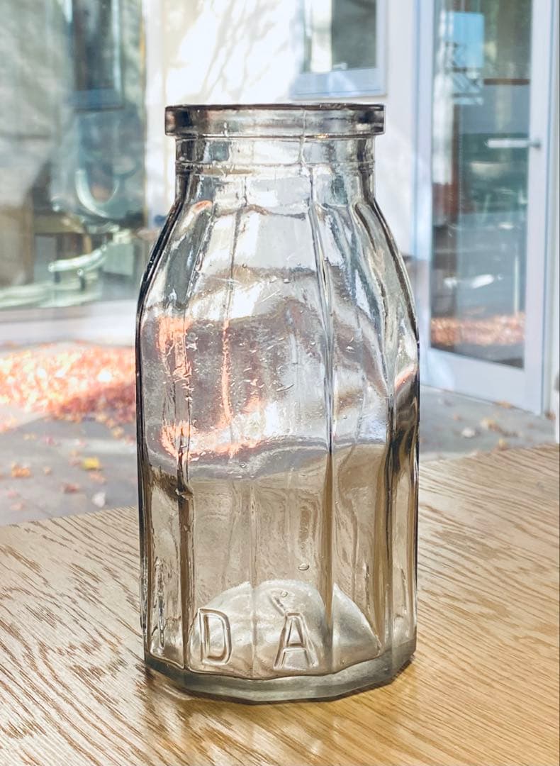 フランスアンティーク OLIDA社のミルク瓶