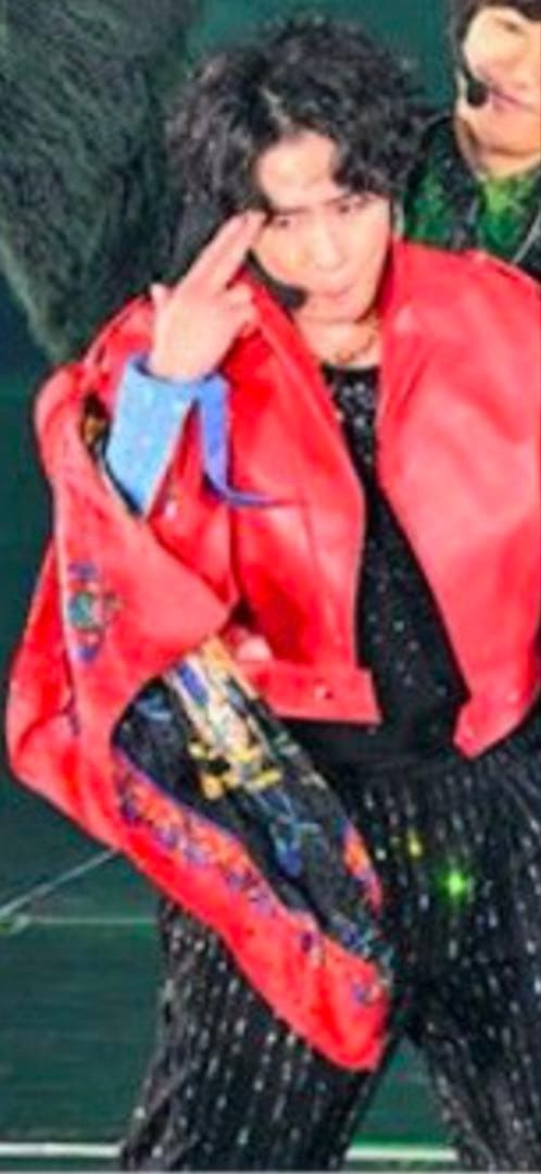 ロコ様　すのチル　服　宮舘涼太　ドーム　ツアー　衣装