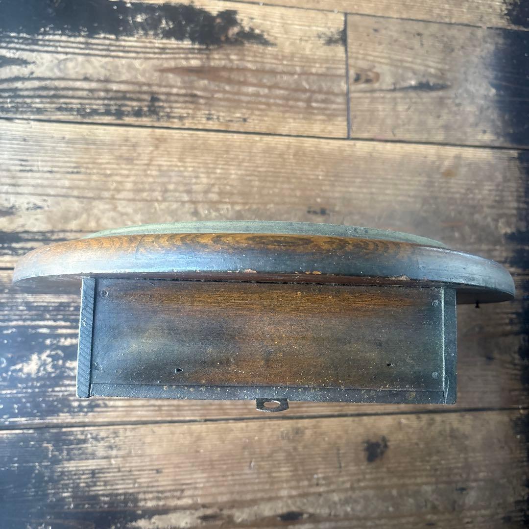 大正頃の吉田時計の木製丸時計　アンティーク時計　電池式