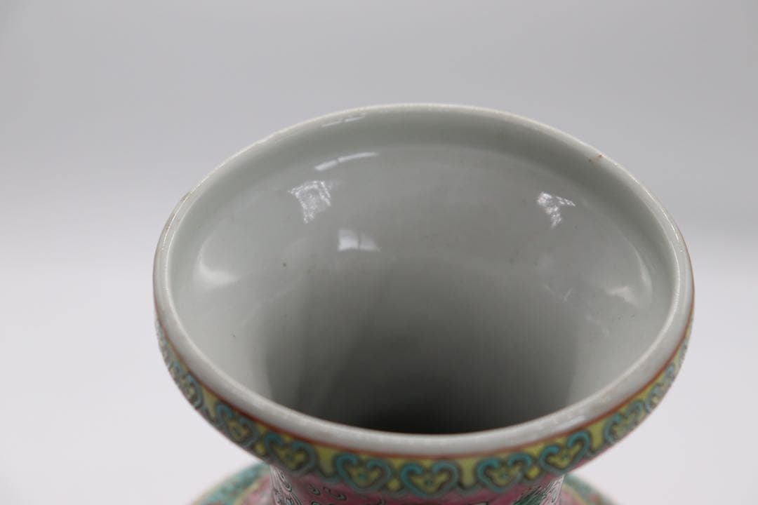 中国　大清乾隆年製銘　粉彩桃紋瓶　送料込み0726