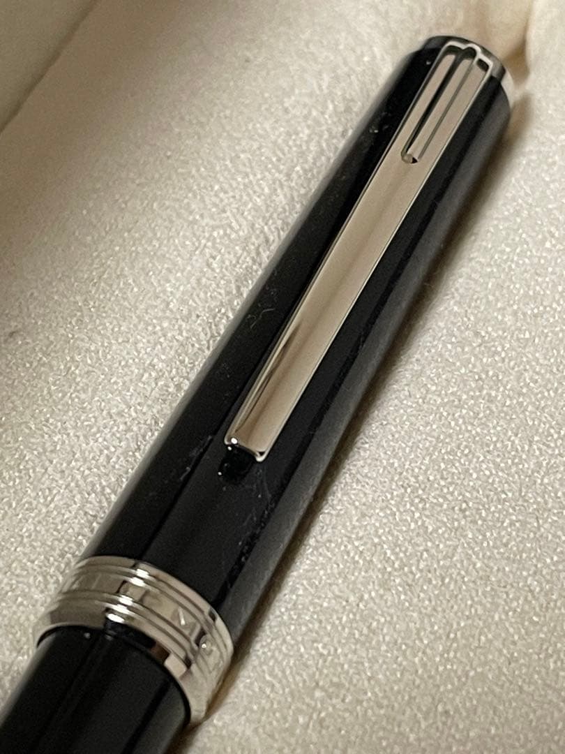 ◾️美品◾️モンブラン クルーズ ボールペン◾️ 化粧箱付属◾️筆記良好◾️プラチナ◾️