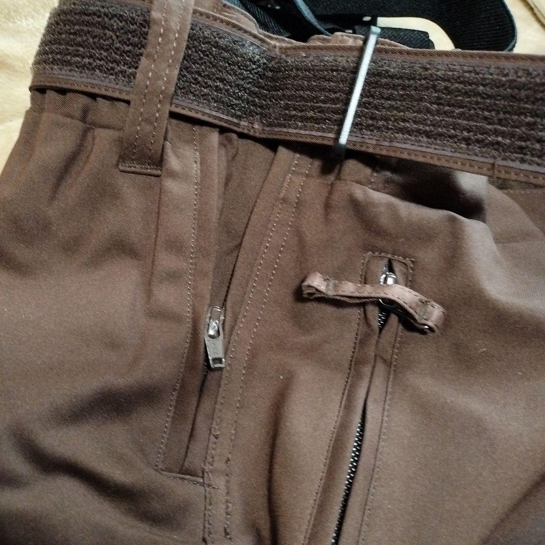 美品　PHENIXスキーウェア　レディス上下　　スキ上下　スノボウェア　ベージュ