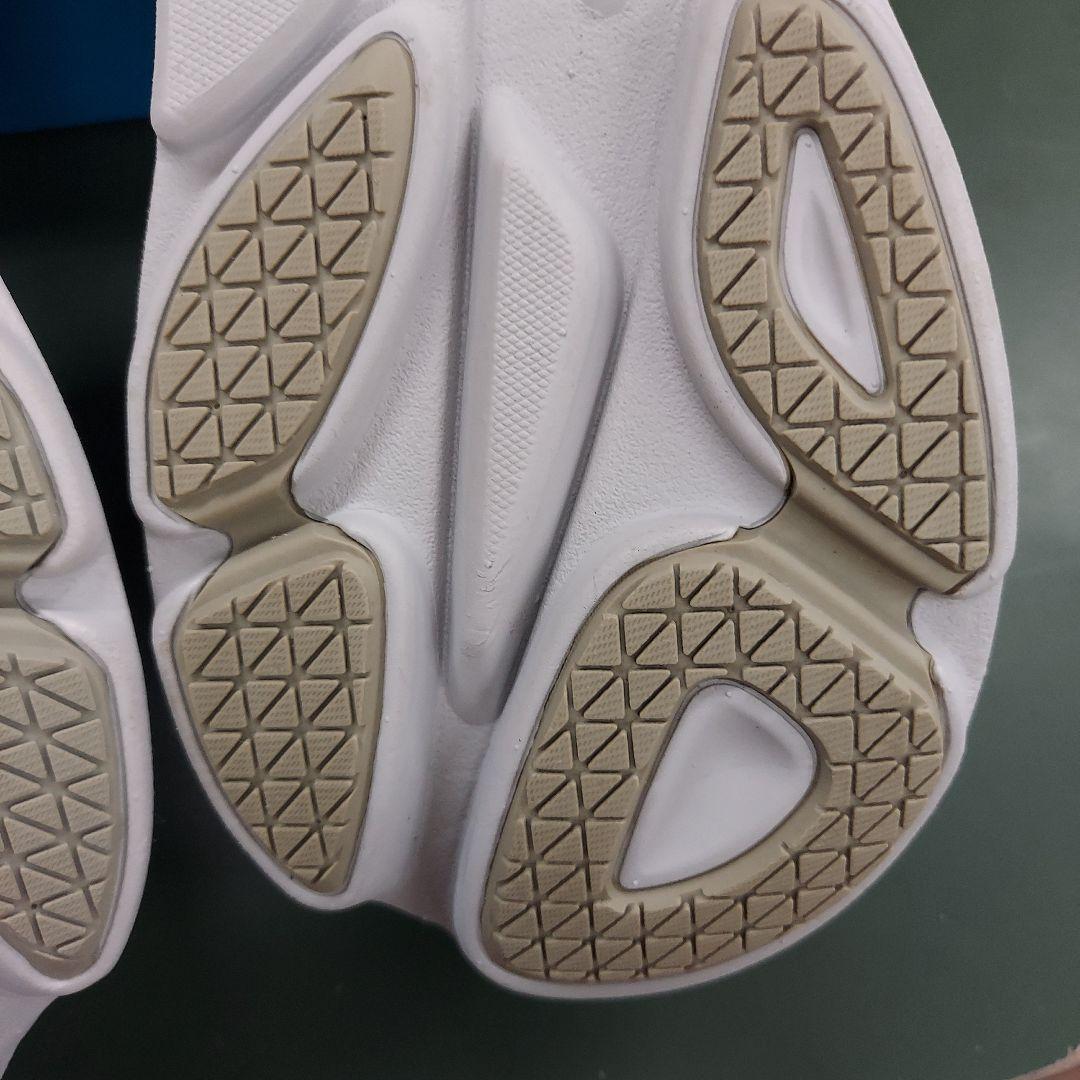 HOKA ONE ONE　ボンダイ８　10D(28.0cm)