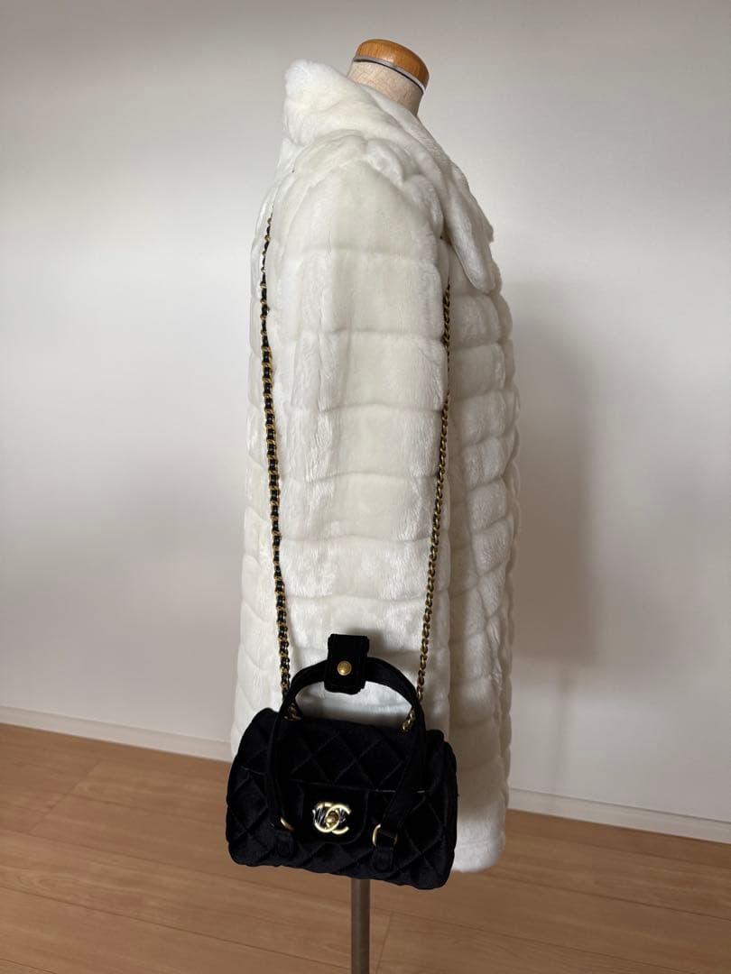 CHANEL VIP ショルダーバッグ　ベロア ゴールドチェーン　ノベルティ