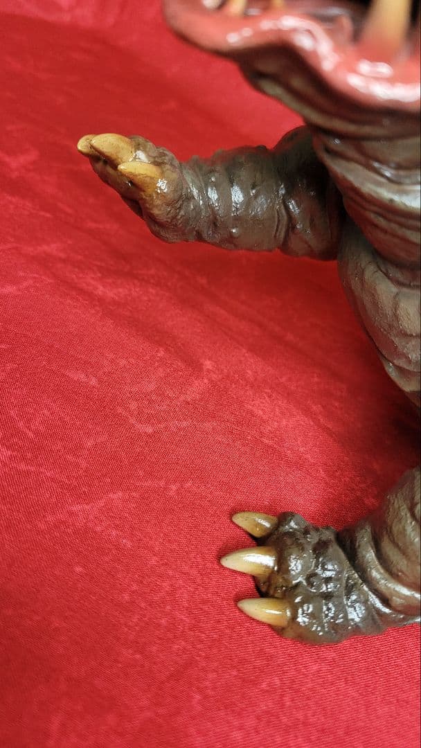 エ*ー様 ビリケン商会ソフビキット完成品　透明怪獣ネロンガガレージキット完成品ウ