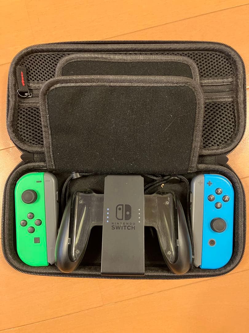 Nintendo Switch 本体 後期型 / SDカード256GB等おまけ付