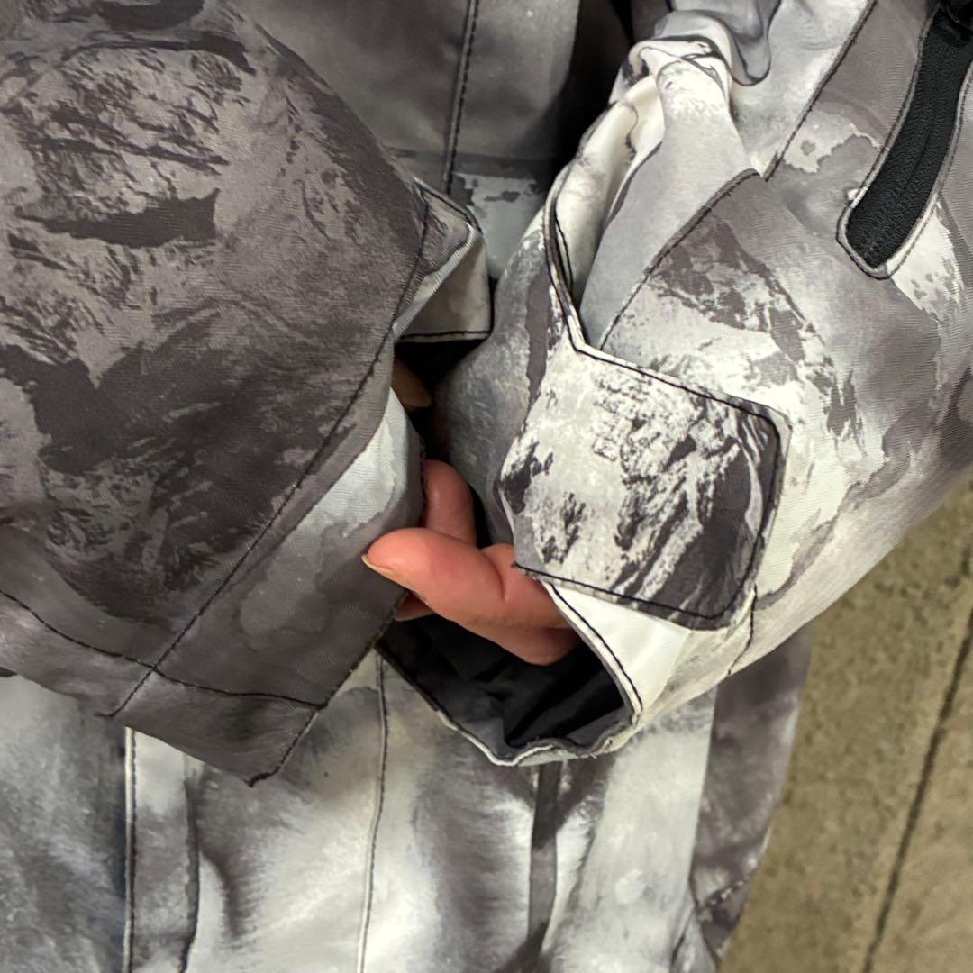 希少XL⭐︎クイックシルバー スノボーウェア マーブル模様ワンポイントロゴ 灰色