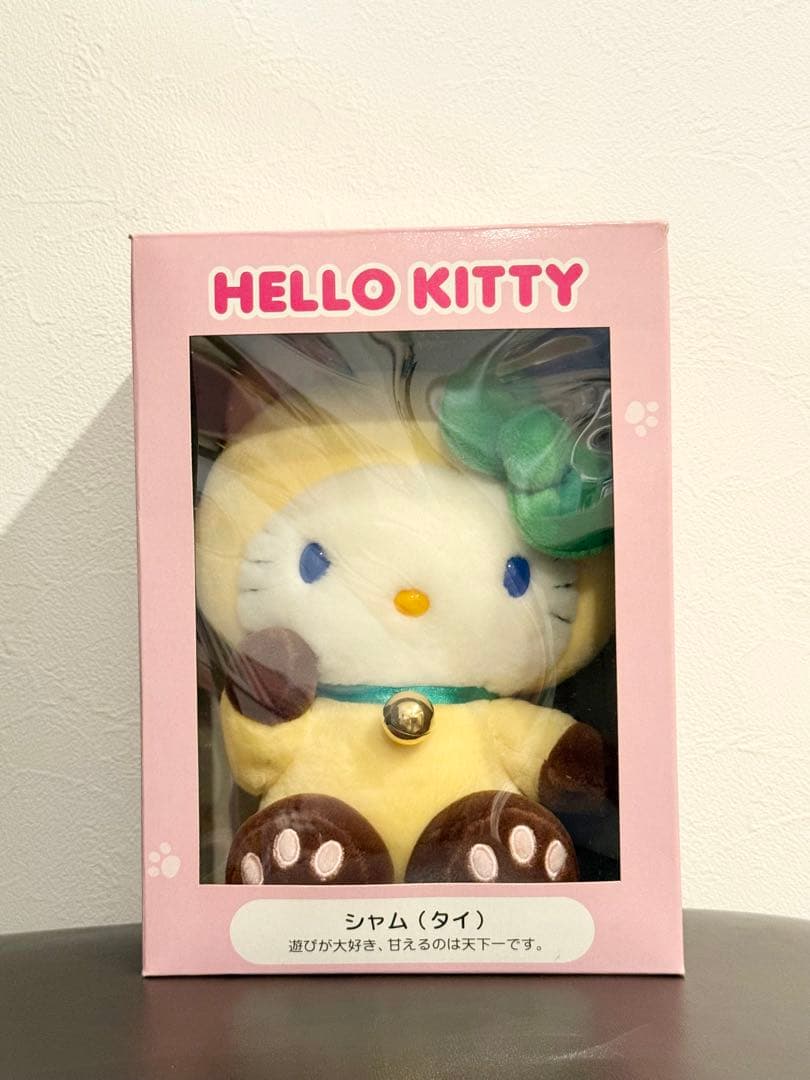 ハローキティ　世界のネココレクション　サンリオ