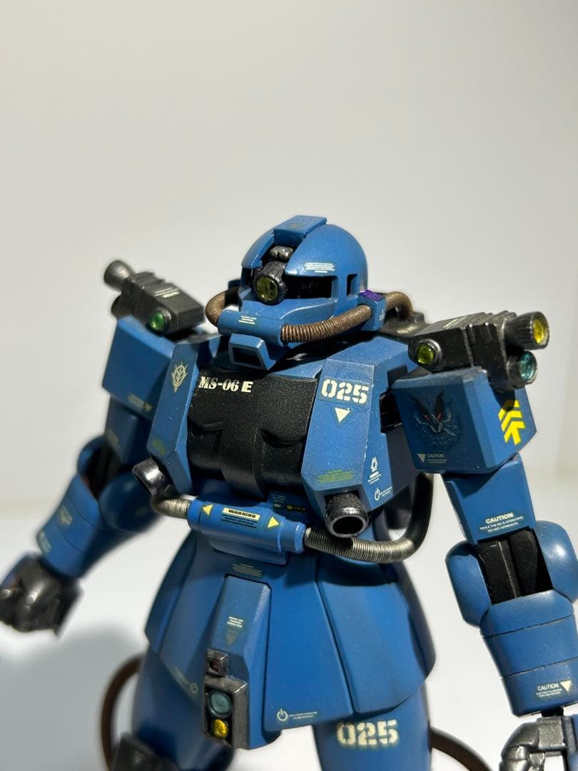 プラモデル　ガンプラ　組立済　旧 1/144 強行偵察型　全塗装　改修　完成品