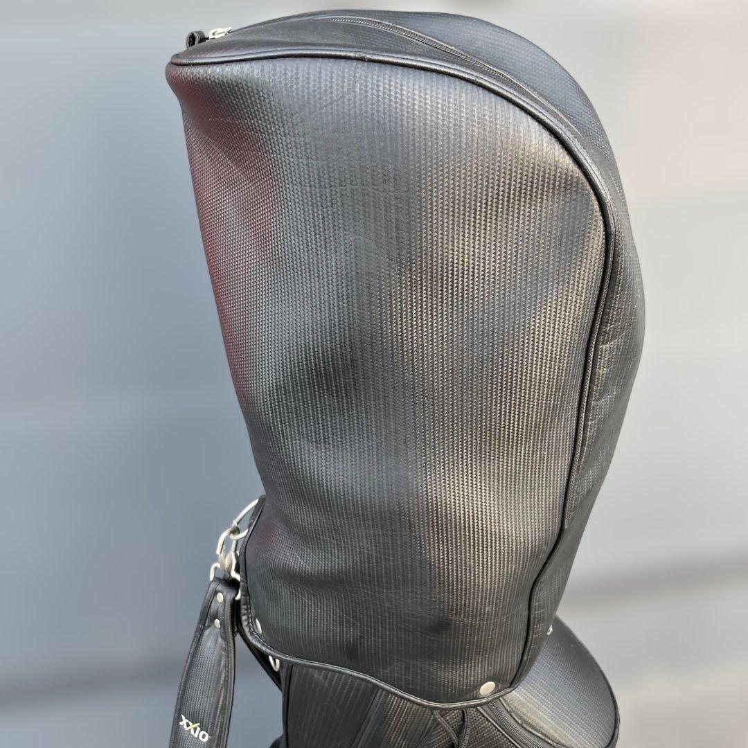 XXIO ゼクシオ ブラック カ−ボン調 キャディバッグ