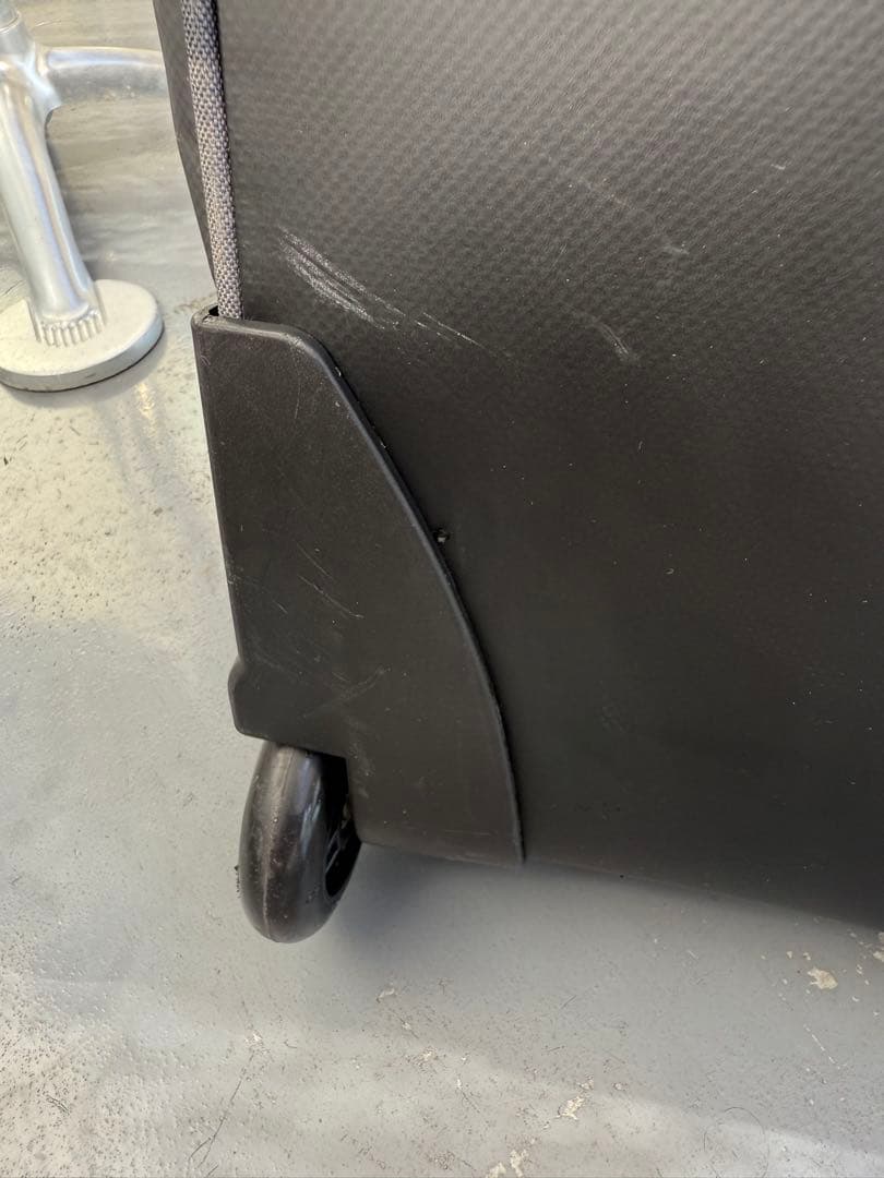 Coleman 大容量 ブラック迷彩(カモフラージュ柄)キャリーカート