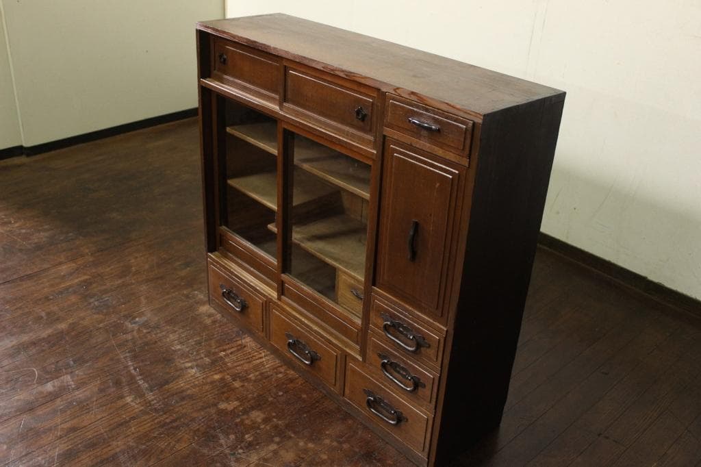 古い木製茶箪笥 収納棚/和家具/飾棚/食器棚時代箪笥/茶道具/ガラス戸棚/煎茶棚