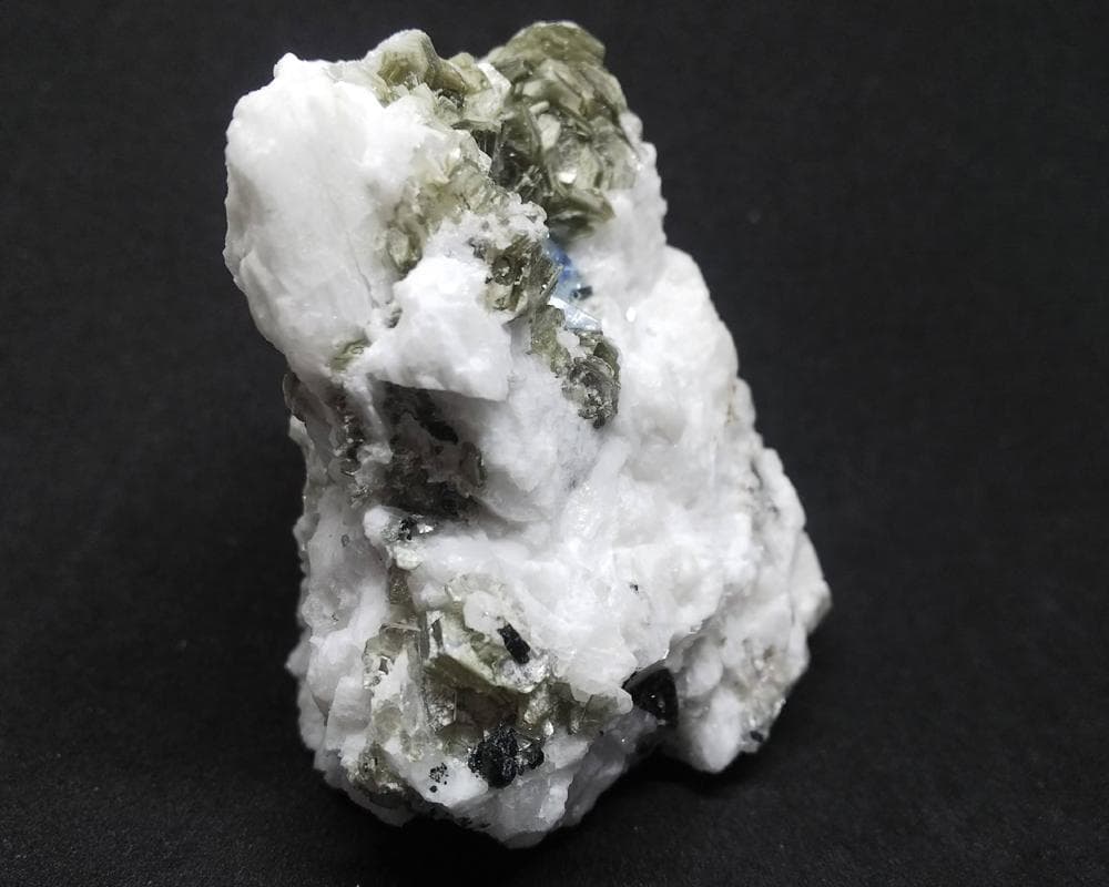 326 宝石質 クラスター アクアマリン モスコバイト 標本 結晶 原石