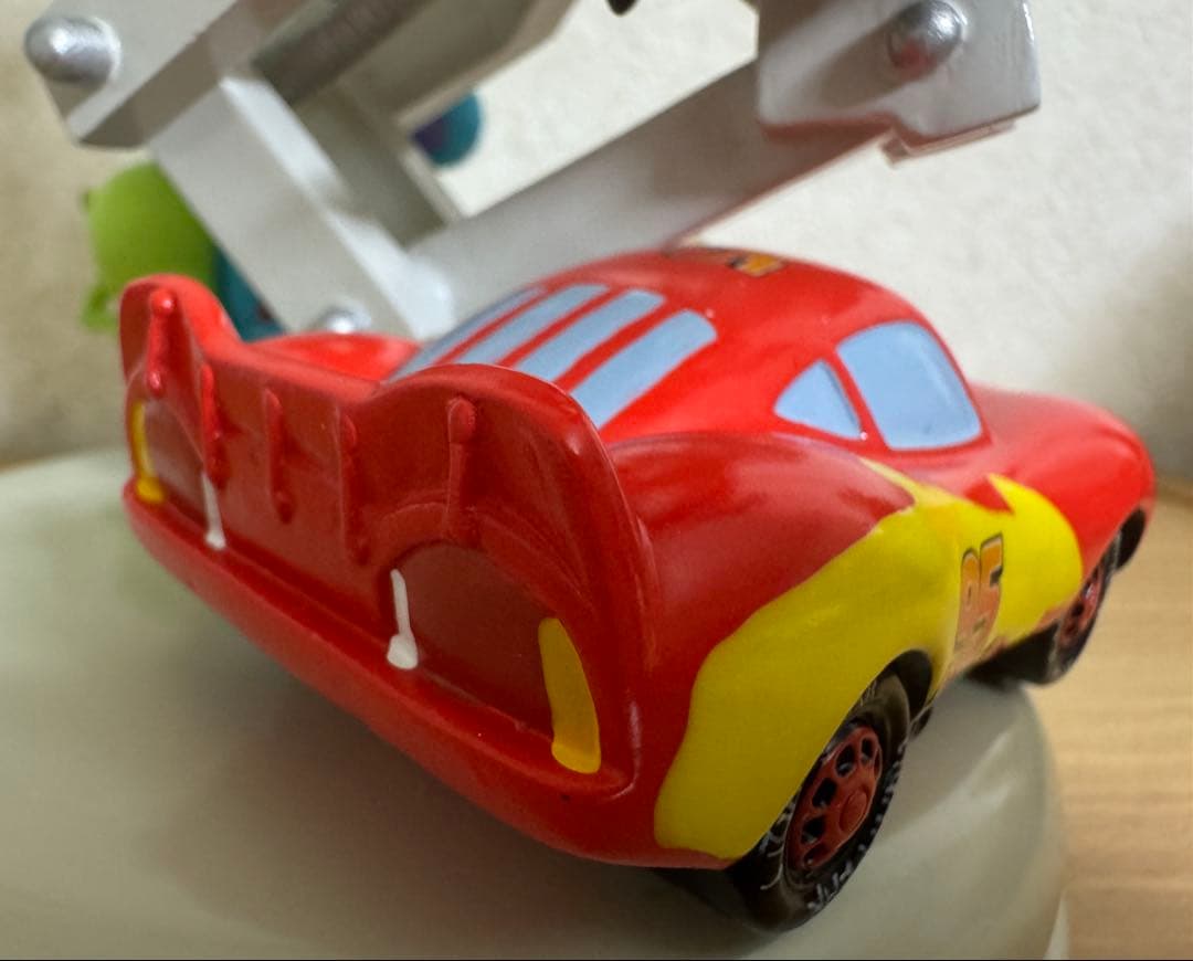 ディズニーパークス ピクサー キャラクター スノーグローブ