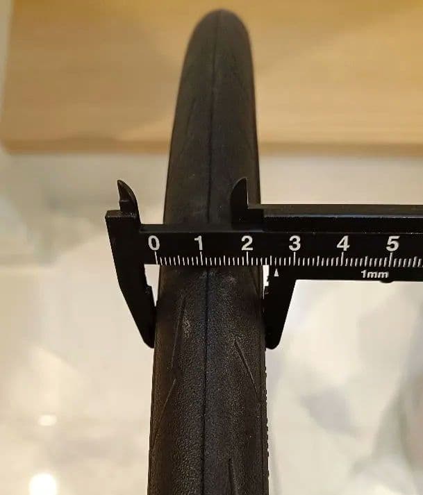 MAVIC COSMIC SLR40 リムブレーキ