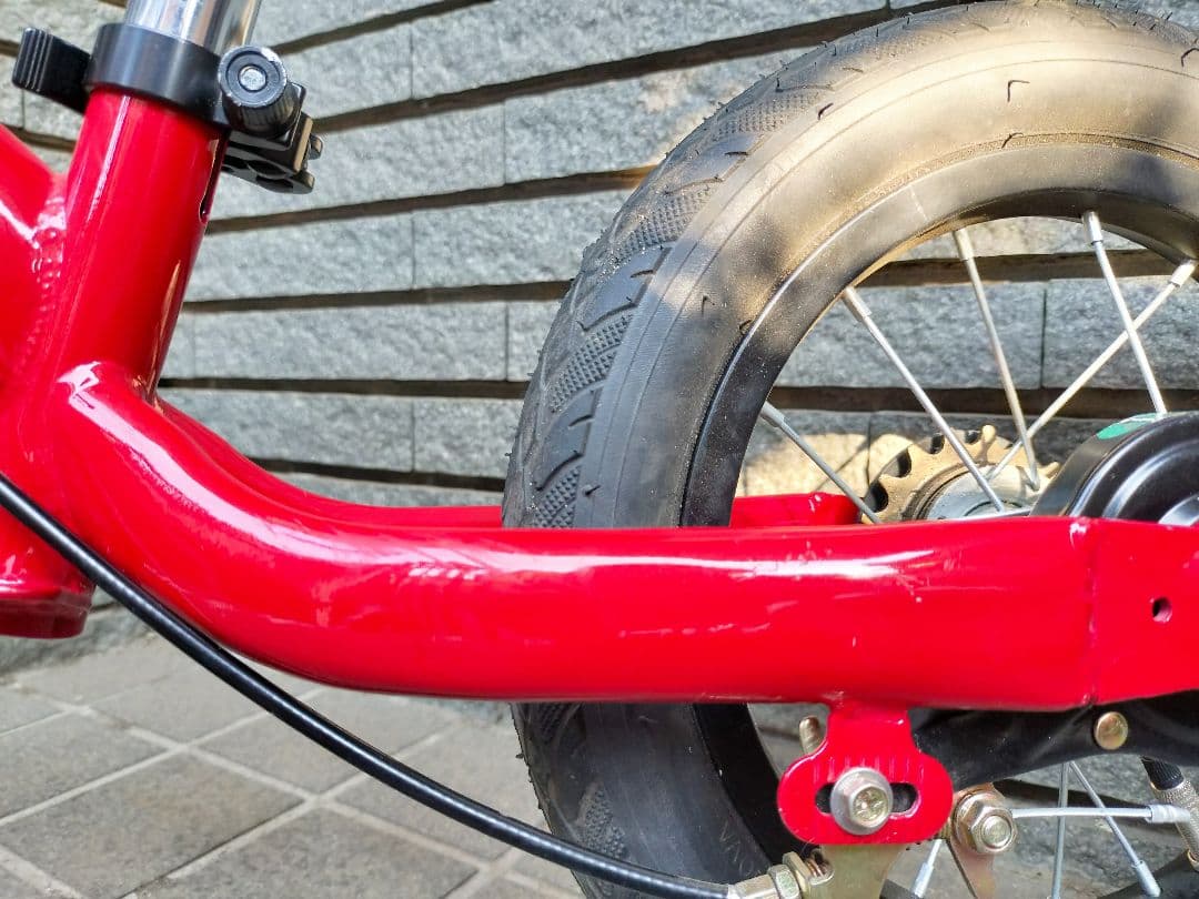 へんしんバイク2 赤 （新品未使用のペダル後付け専用工具付き）