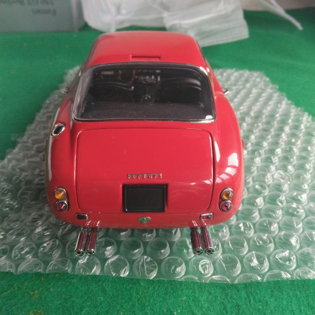 ミニカー CMC1/18 Ferrari 250 GT SWB 1961