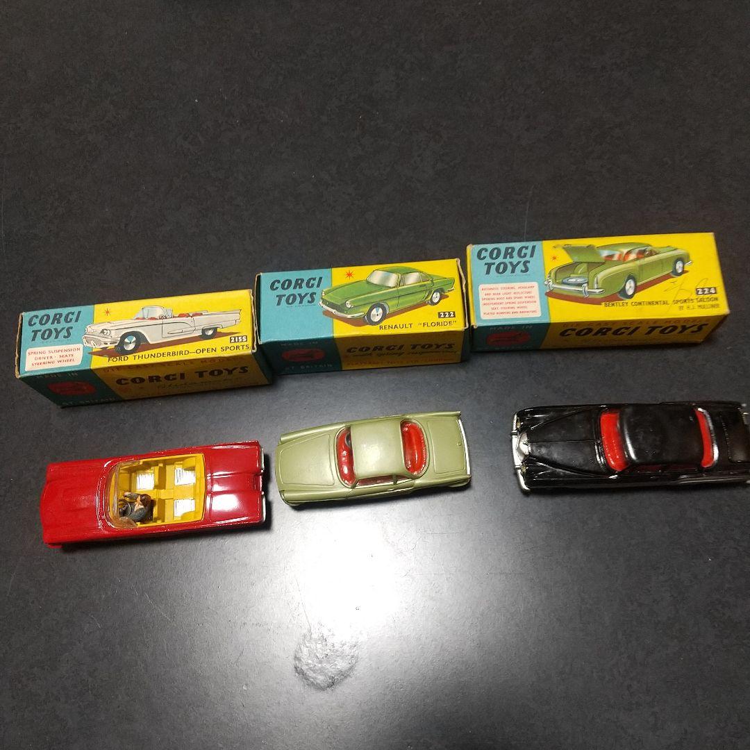 lesney models of yesteryear 9台とcorgi7台