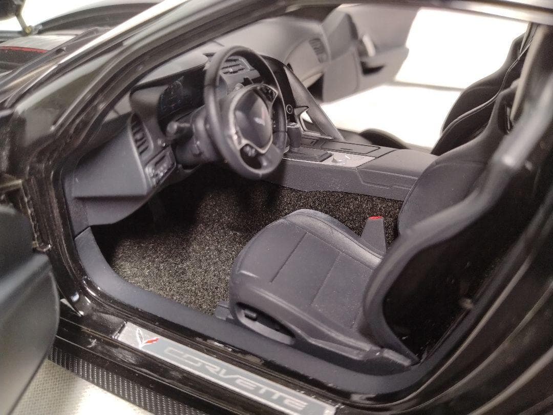 17　オートアート　1/18　シボレー　コルベット　グランスポーツ