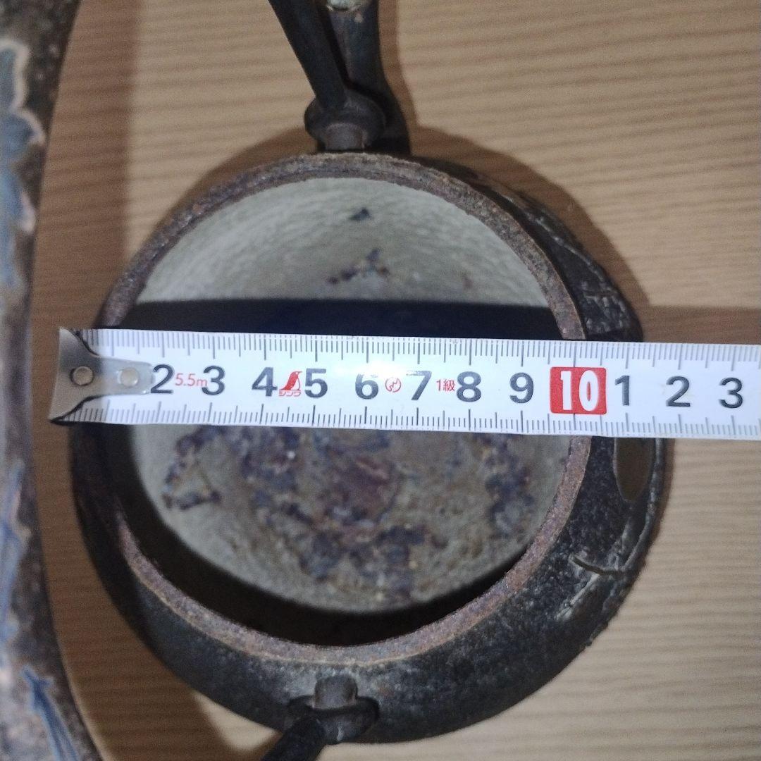 整*屋様 鋳鉄製 花鳥模様 鉄瓶 木箱付き