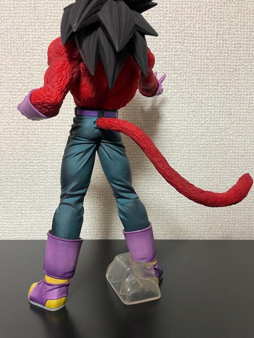 グレイテストサイヤン ゴジータ、悟空、ベジータ3体セット➕GTロゴフィギュア