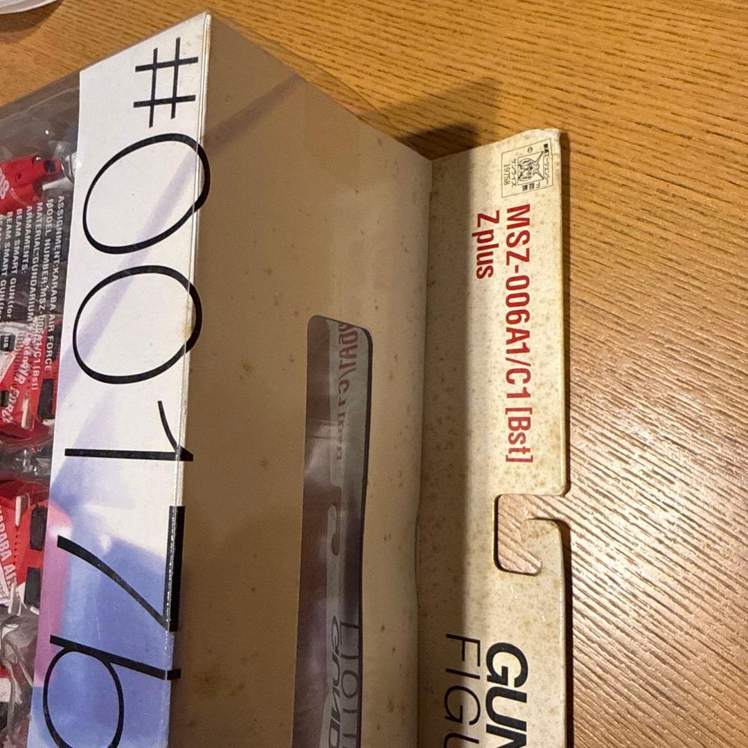 ガンダムフィックス　ゼータプラスレッドフィギュア