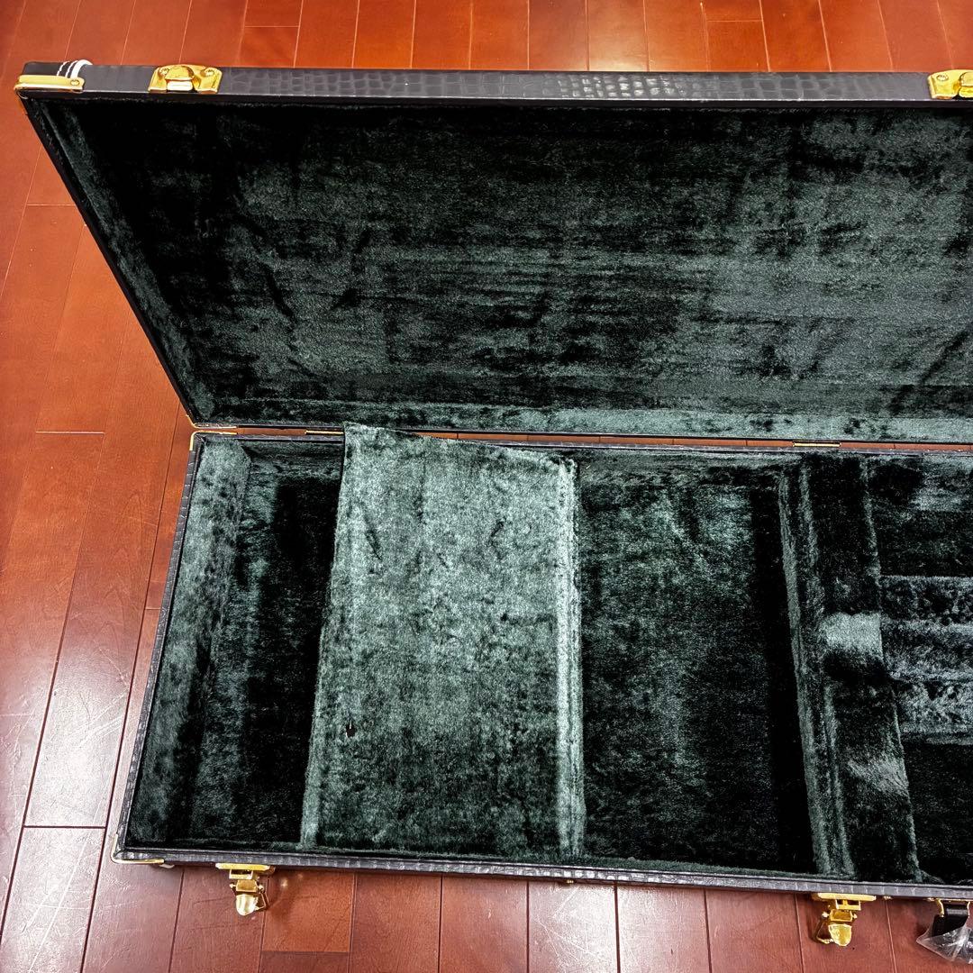 History クロコダイル風ベースケース