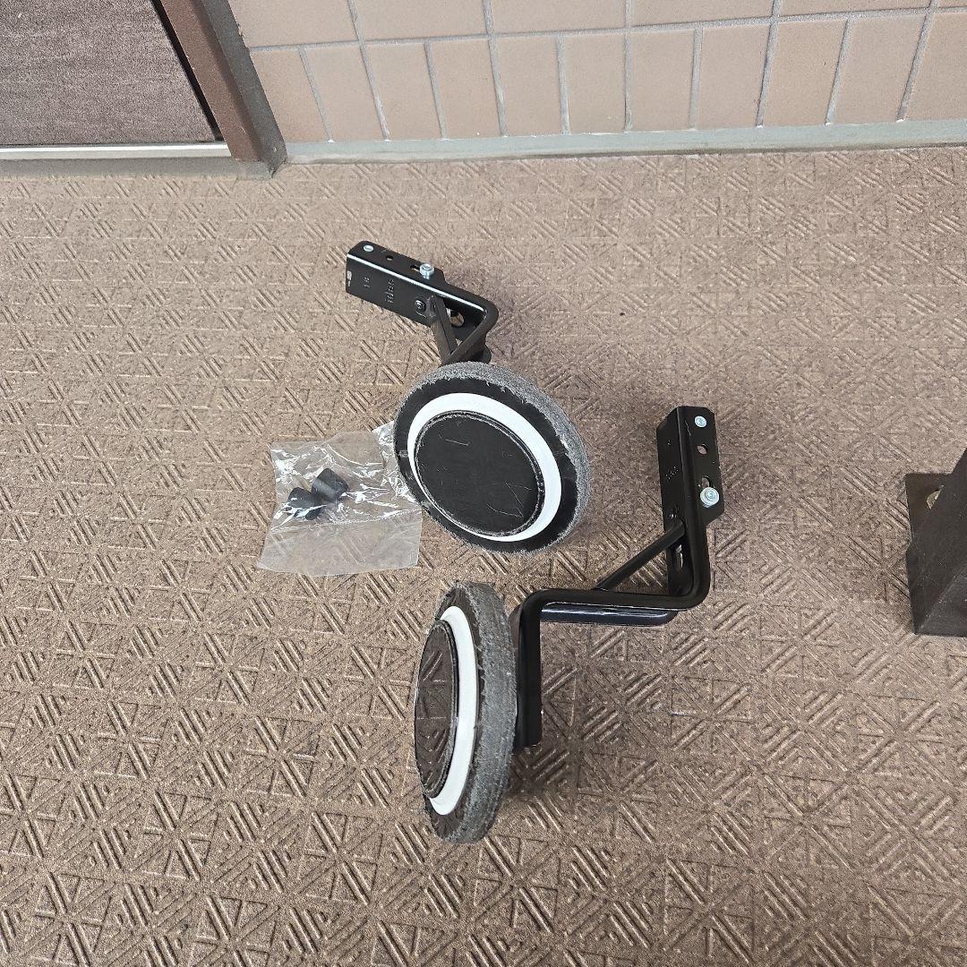 ロクマルD-bike Master 18インチ 子供用補助輪付自転車