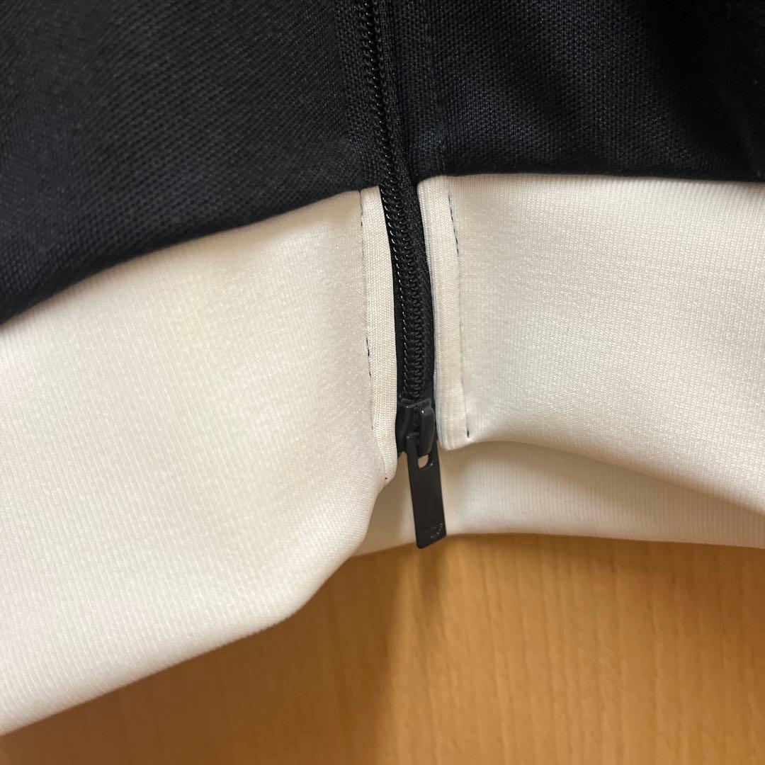 adidas ブラック ジップアップジャケット　 S