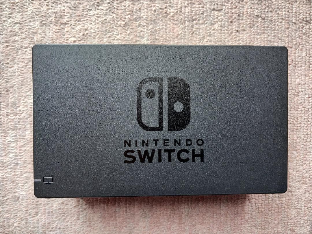 Nintendo Switch 本体＋SanDisk Ultra SD 64GB