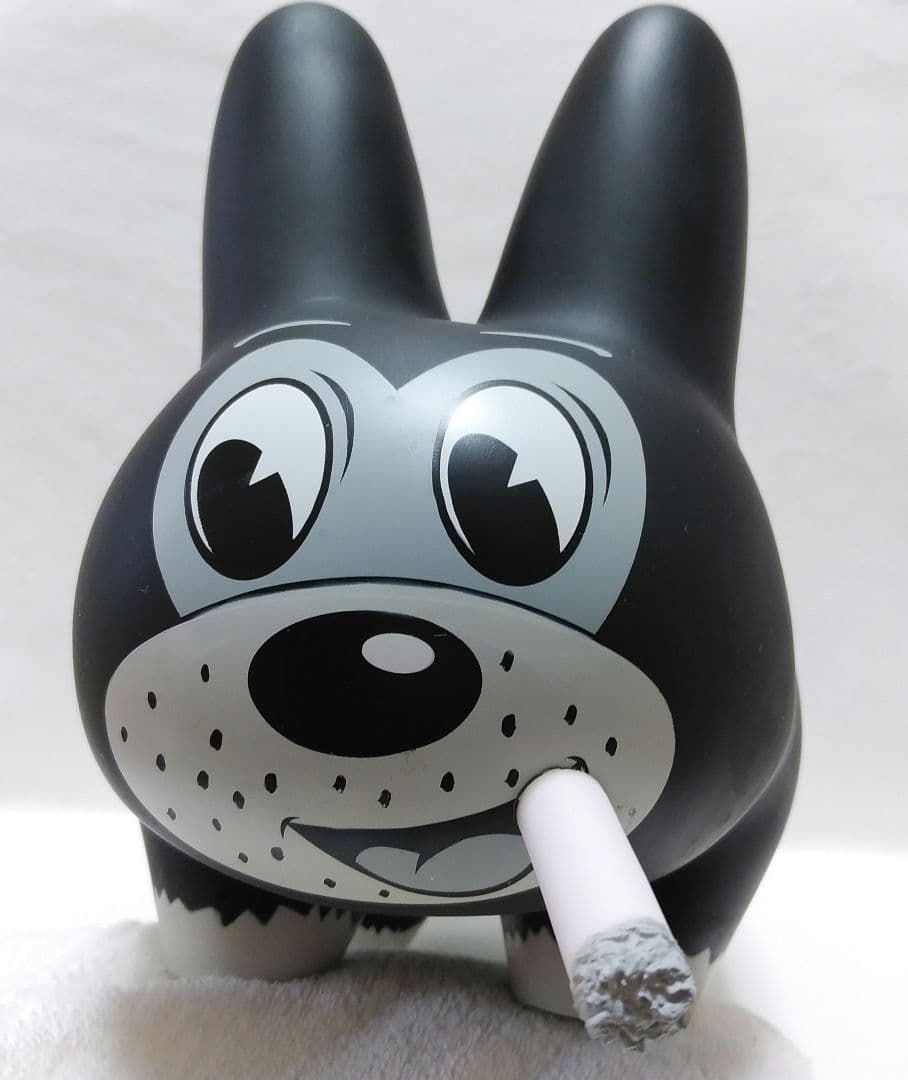 kidrobot キッドロボット Kozik スモーキンラビット