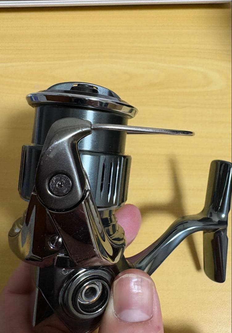 【週末特価】22ステラ2000HGS シマノ STELLA 美品