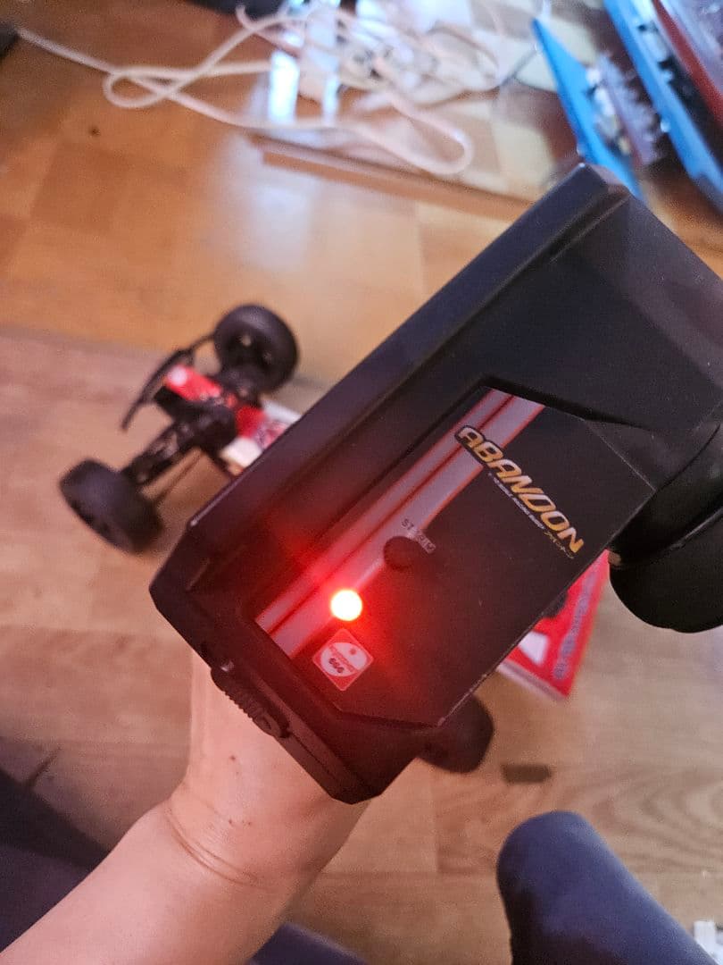 ホビーラジコン Kyoshyo EGG ABANDON