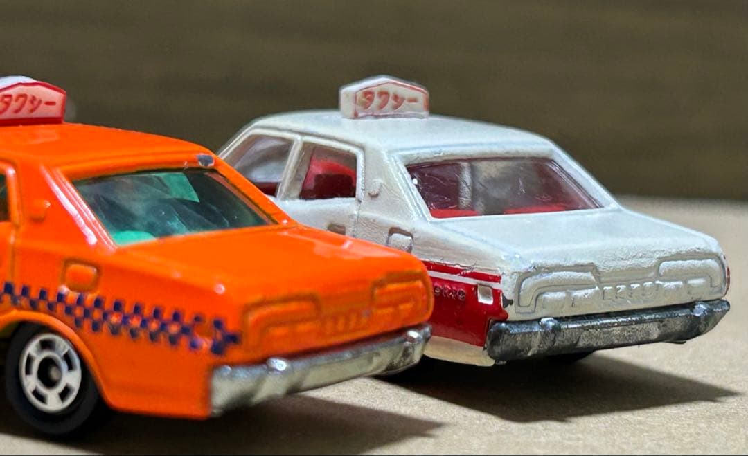 日本製 トミカ ニッサン セドリック タクシー 330型 2台セット