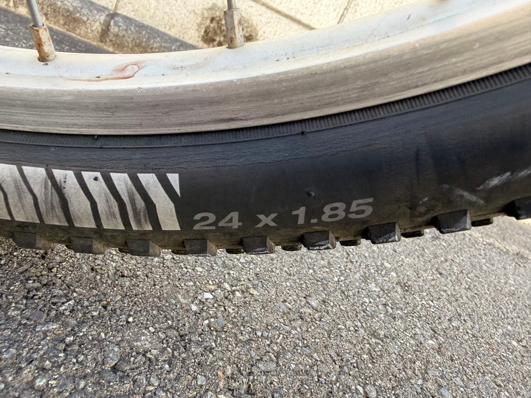 【立川市近郊引渡し】Trek マウンテンバイクMT220 24インチ　キッズ