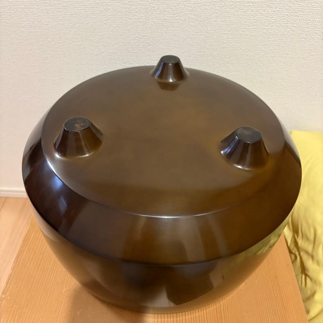 唐銅風炉師 黒瀬宗康 唐銅面取風炉　在銘　共箱 共布 裏千家 師:一の瀬宗辰