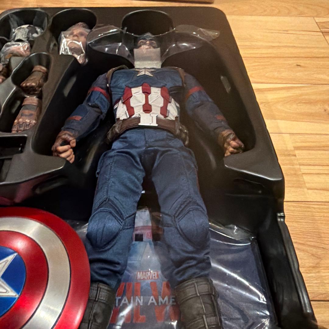 【美品】ホットトイズ MMS350 キャプテンアメリカ シビルウォー